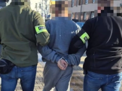 Młodzi mężczyźni zatrzymani za oszukiwanie seniorów