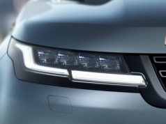 Range Rover szykuje nowy model. Brytyjczycy jadą pod prąd