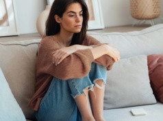 Pokolenie Z pociesza się zestawami happy meal i używa ChatGPT jako psychologa. Zatrważający raport