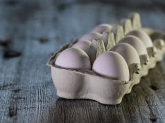 Unijne przepisy w praktyce. Zagraniczne jajka podbijają polski rynek