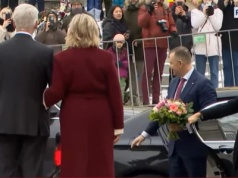 Tak Karol Nawrocki przywitał się z prezydentem Czech i jego żoną. Nagranie podbija sieć