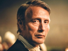 4 najlepsze filmy w historii. Mads Mikelsen wspomniał tytuł z Polski
