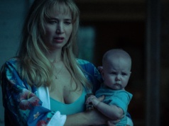 "Zgiń, kochanie", czyli depresja poporodowa bez tabu. Ten film boli, bo jest o wielu z nas