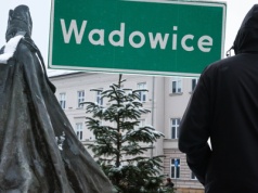 Afera z żoną ważnego urzędnika. Ojciec wykorzystywanego chłopca przerywa milczenie