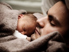 Szpital Uniwersytecki stworzył specjalny program. Dedykowany rodzicom