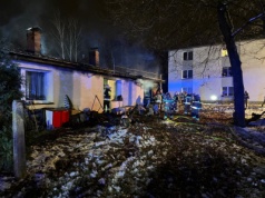 Tragiczny pożar w Pszczynie. Jedna osoba nie żyje, burmistrz miasta wydał oświadczenie