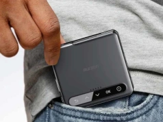 Ten projektor zmieścisz w kieszeni. Ale i tak nie warto go kupować