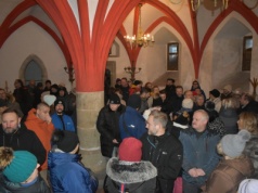 Tajemnice krypt świdnickiej katedry. Tłumy na XIII Spacerze Historycznym