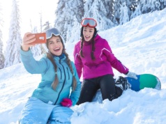 Praca, przygoda i internet bez granic. Odkryj, jak zimowy urlop może wyglądać w rytmie smart