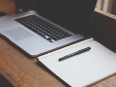 Pali im się grunt. Gigant telekomunikacyjny zwolni tysiące osób