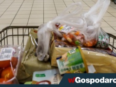 Polacy dużo kupują, handel się cieszy