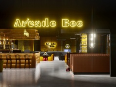 Arcade Bee wchodzi do Hali Koszyki. Będzie bar, neony i gry jak z filmów