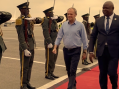 Tusk w Angoli zaliczył wtopę? Były szef protokołu: Skrzywiłem się, gdy to zobaczyłem