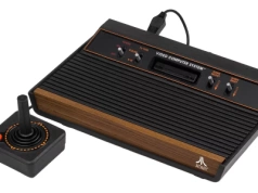 Atari 2600. Konsola, która zmieniła domy w salony gier