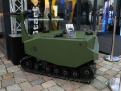 "Pokonały wszystkie przeszkody". Bezzałogowe pojazdy naziemne dla Ukrainy