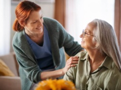 DWP przyznaje się do błędu. Ponownie rozpatrzy sprawy dotyczące zasiłku opiekuńczego