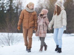 Ciepło, wygodnie i stylowo – jak dobrać obuwie na jesień i zimę dla całej rodziny?