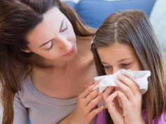 Zaczyna się niebezpieczny sezon. Uważaj na krople do nosa! "Przychodzą z dziurą w przegrodzie"