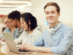 Relativity wspólnie z Fundacją Sarigato wspiera rozwój młodych talentów IT w Polsce