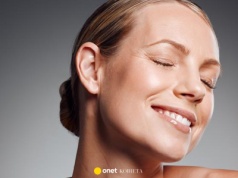 TOP 3 kremy, które "zabetonują" zmarszczki. Wypełniają skórę od środka, bosko wygładzają