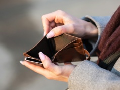 Pożyczka w rodzinie. "Oddasz, jak będziesz miał" w rozumieniu przepisów oznacza 6 tygodni na spłatę