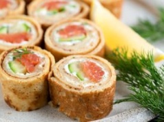 Nakładam farsz i zwijam. Andrzejkowa przekąska z 4 składników