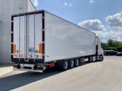 Dwie nowe chłodnie typu mega, pod 66 europalet, z topowym Thermo Kingiem