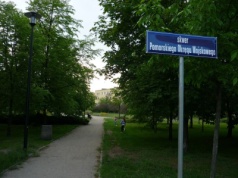 Skwer Pomorskiego Okręgu Wojskowego w Bydgoszczy zostaje ze starą nazwą