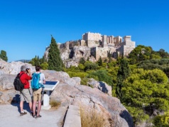 Grecja: Nasza turystyka rośnie, ale wzrost spowalniają kraje spoza strefy euro