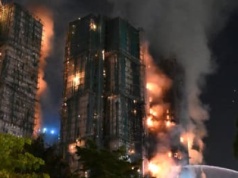 Tragiczny pożar wieżowców w Hongkongu. Trzech aresztowanych