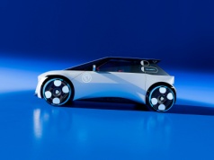 Peugeot zamienia auto w konsolę. Kierownica jak pad i premiera w Fortnite