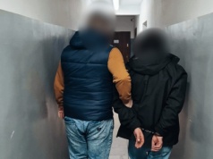 Dwóch poszukiwanych mężczyzn zostało zatrzymanych przez policję
