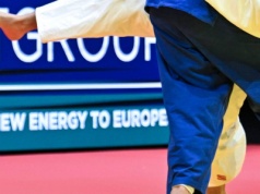 Sportowcy z Rosji oficjalnie odwieszeni. "Sport musi pozostać neutralny"