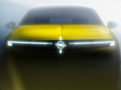 Opel Astra po liftingu. Nadjeżdża nowa odsłona legendarnego modelu