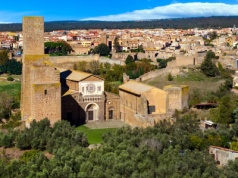 Miasteczko pod Rzymem, które polecają archeolodzy i smakosze. W powietrzu unosi się zapach czekolady