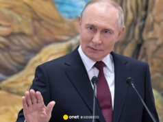 Putin gra na dwa fronty. Ukrainie grozi "środkami militarnymi", a Europie sprzedaje wizję pokoju