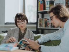 Ile naprawdę zarabia korepetytor? Często mniej, niż niektórzy sobie wyobrażają