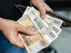 Rok 2026 zmieni wszystko. Wielka rewolucja w świadczeniach dla emerytów i rencistów