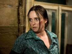 Polacy pójdą dzisiaj późno spać. W telewizji najlepsze dzieło Smarzowskiego