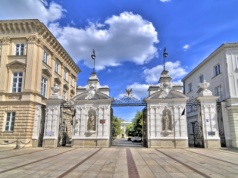 Kursy Uniwersytetu Otwartego UW. Czego można się tam nauczyć?