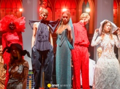 Gdy moda spotyka się ze sztuką. Pokaz nowej kolekcji Gosi Baczyńskiej to dzieło kompletne