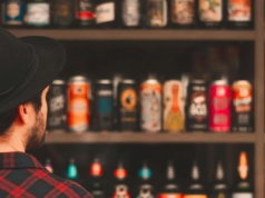 Kolejne problemy z wprowadzeniem nocnej prohibicji w Gdyni. Wszystko przez… brak opinii rad dzielnic