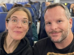 Mają 35 i 40 lat i są już na emeryturze. "Zimą nie włączali ogrzewania"