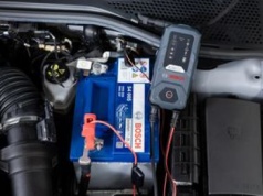 Akumulator, który nie robi dramatu z każdej zimy. Jak wymiana i dobór wpływają na bezpieczeństwo