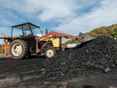 Szaleństwo cenowe za nami. Tona węgla znów tania jak barszcz