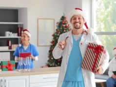 Oto prezentowe hity dla pracowników. Na święta oczekują głównie jednego