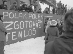 Historyk: stan wojenny mógł wymusić interwencję Rosjan