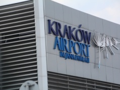 Poważne problemy na lotnisku w Balicach! Loty przekierowane