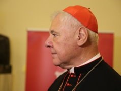 Jak stawić czoła wyzwaniom? Kard. Müller: Kościół musi być zakorzeniony w Chrystusie i Tradycji