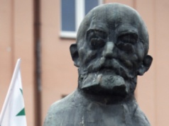 Esperantyści z kraju i zagranicy uczcili 166. rocznicę urodzin Zamenhofa